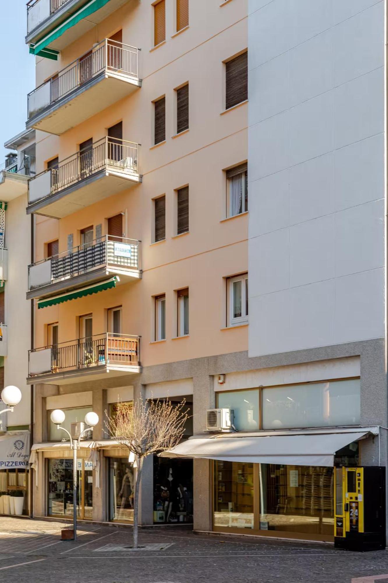 Sunny Home, Appartamento In Centro E Vicino Alla Spiaggia Grado Exteriör bild